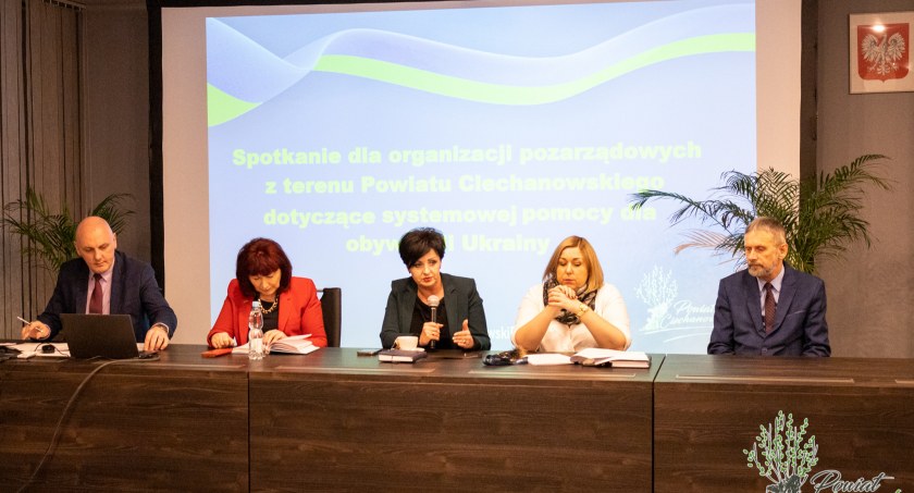 Powiat Ciechanowski wspólnie z Organizacjami Pozarządowymi i Stowarzyszeniami o współpracy na rzecz obywateli Ukrainy 