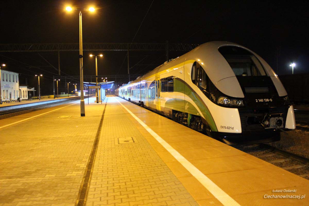 Zmiany w rozkładzie jazdy pociągów KM na linii Ciechanów-Warszawa. Wnioskowali o nie podróżni