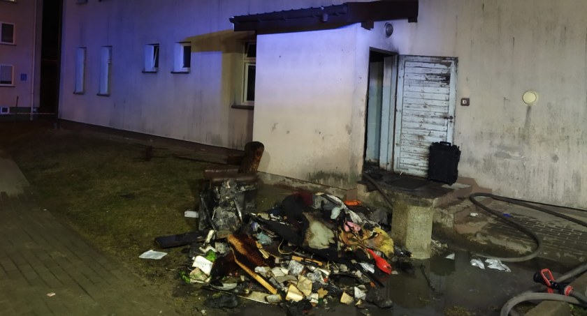 Było więcej poszkodowanych. Biegli ustalają przyczyny tragedii w Ciechanowie