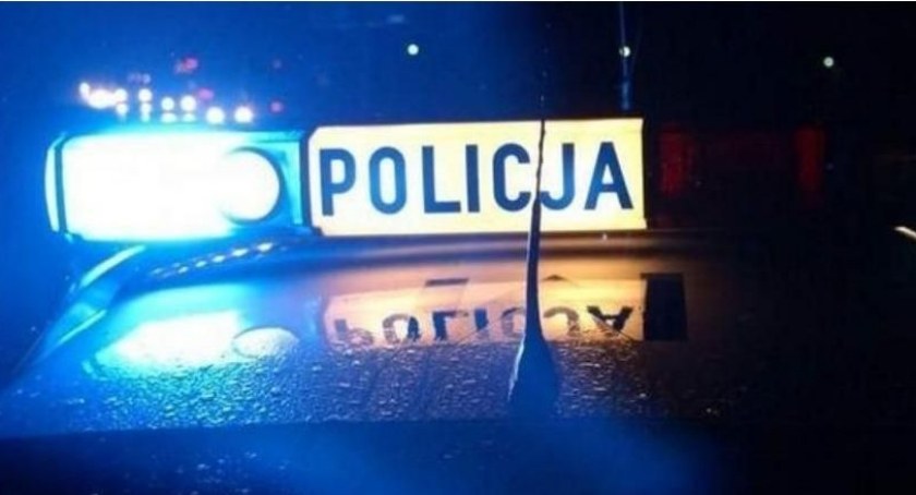 Uderzył w barierę ochronną. Był pijany