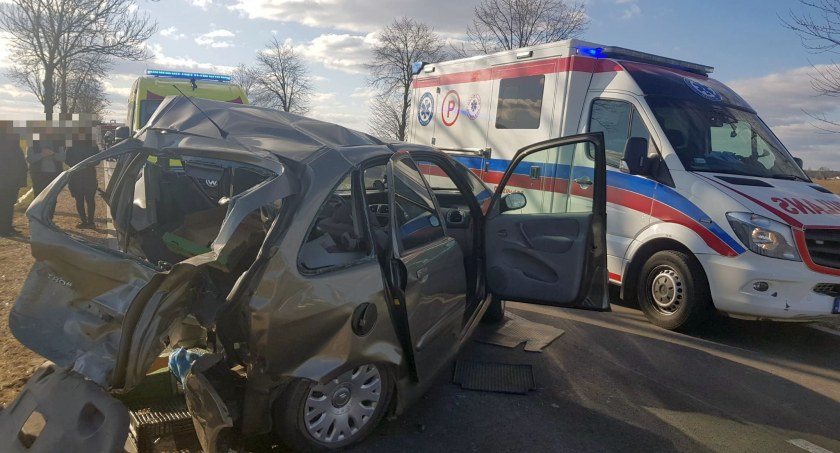 Cztery osoby ranne w wypadku. Sprawcą pijany ciechanowianin [zdjęcia]