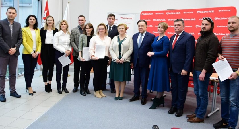 2 mln zł z budżetu Mazowsza na posiłki dla osób z Ukrainy