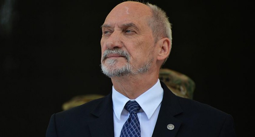Antoni Macierewicz spotka się z mieszkańcami Ciechanowa