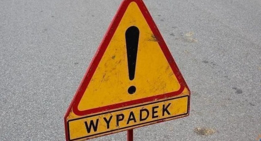 Z ostatniej chwili: Zderzenie osobówki z motocyklem pod Ciechanowem