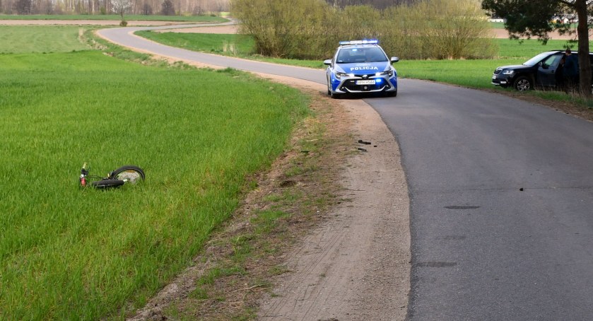 13-latek na motorowerze potrącił 5-letnią dziewczynkę i uciekł 