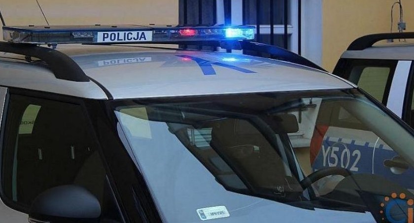 Kierowała bez prawa jazdy. Spowodowała kolizję na ul. Sońskiej