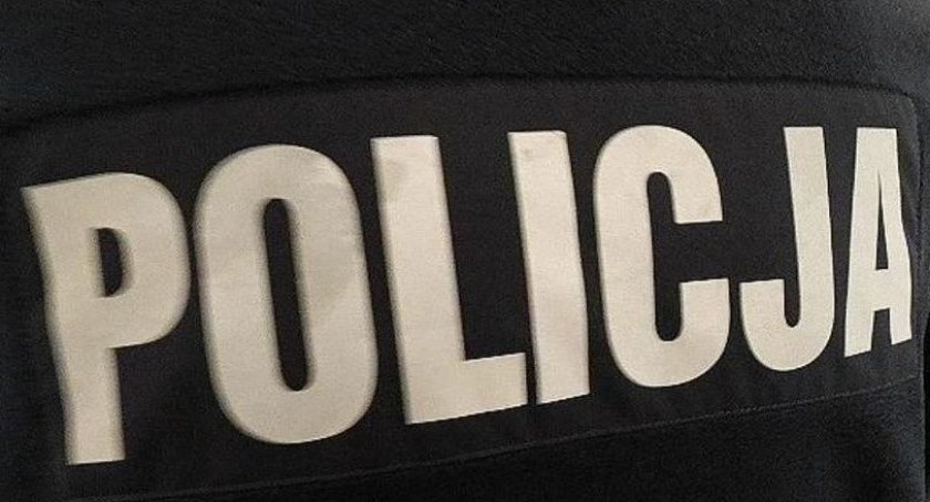 Kierował pijany, miał przy sobie narkotyki. Młody ciechanowianin szarpał się z policjantami