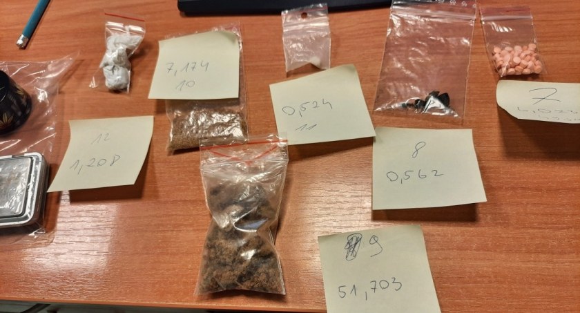20-latek zatrzymany ze znaczną ilością narkotyków