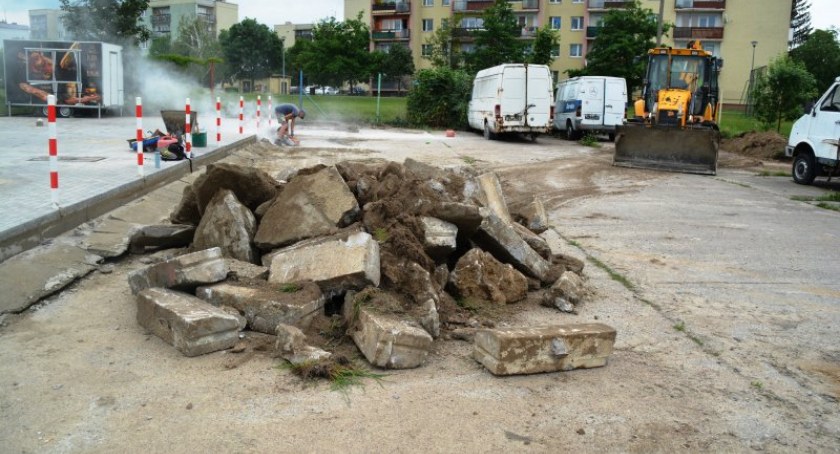 W Ciechanowie rozbudowują parking