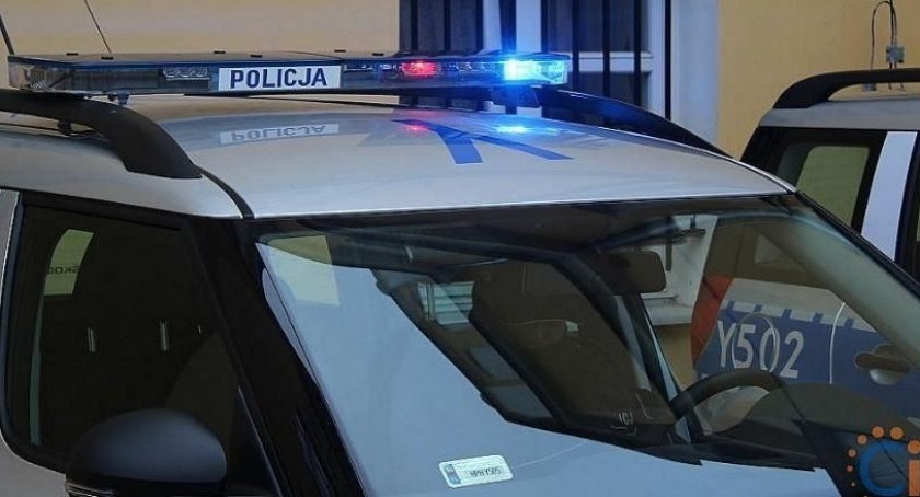 Chciał uniknąć kontroli drogowej, może trafić za kratki