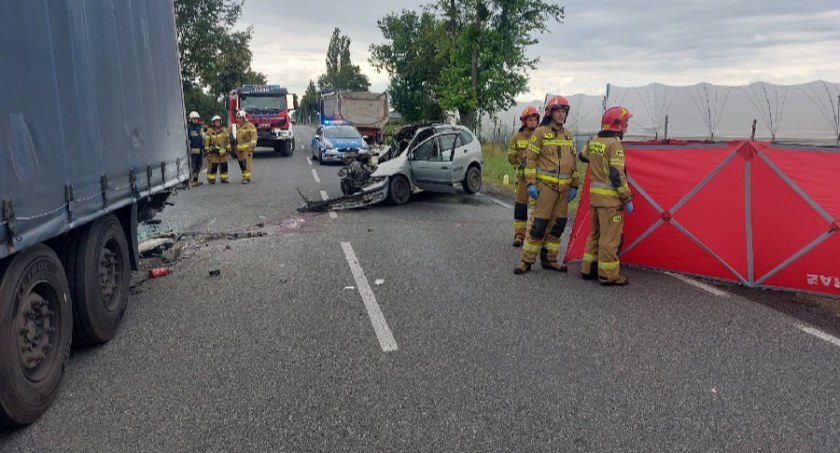 Z ostatniej chwili: Śmiertelny wypadek i utrudnienia w ruchu na krajówce