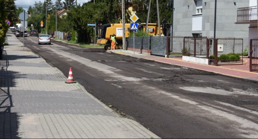 Utrudnienia w ruchu w Ciechanowie. Ruszył remont ulicy