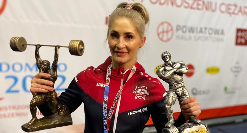 Kobieta, sztanga i wojsko – mistrzyni Polski Anna Leśniewska w strukturach WOT