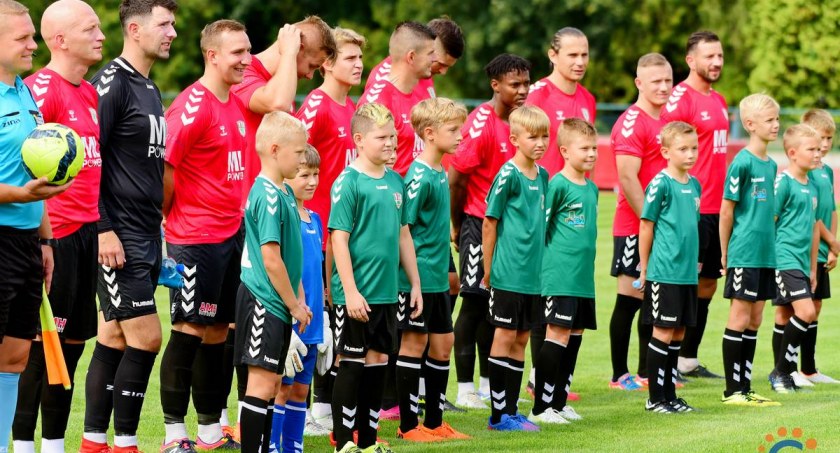 MKS przegrał z Polonią na inaugurację sezonu [fotorelacja]