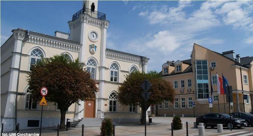 Kadencje samorządów zostaną przedłużone? Wybory mają odbyć się później