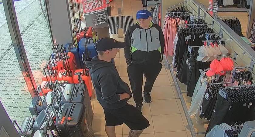 Działali we trzech. Poszukuje ich policja [zdjęcia]