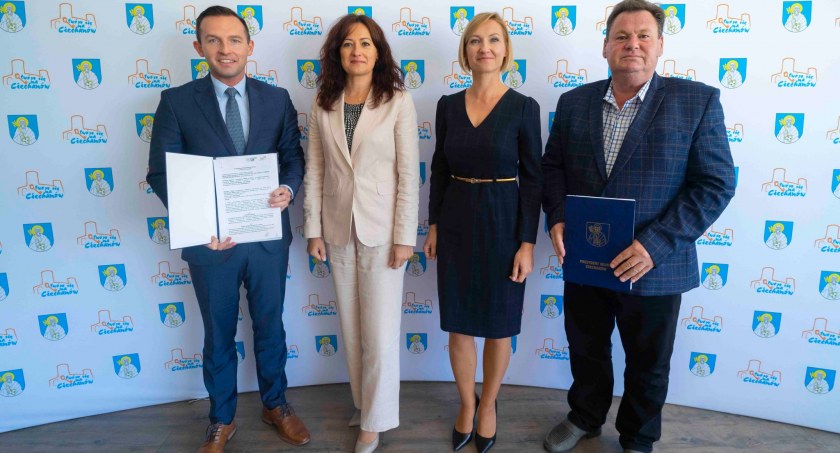 Pięć ulic w Ciechanowie do przebudowy. Miasto podpisało umowę z wykonawcą
