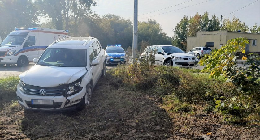 Zderzenie osobówek. Sprawca był kompletnie pijany [zdjęcia]
