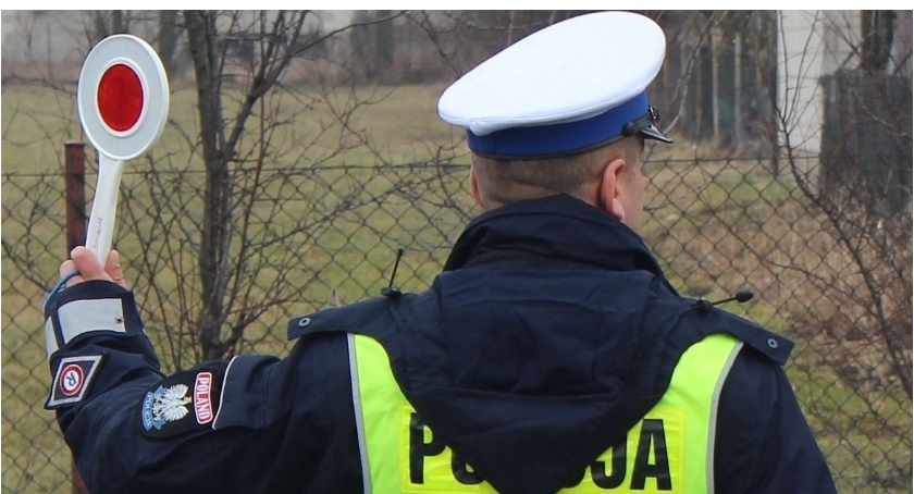 Wpadki pijanych kierowców. Rekordzista miał ponad 2 promile
