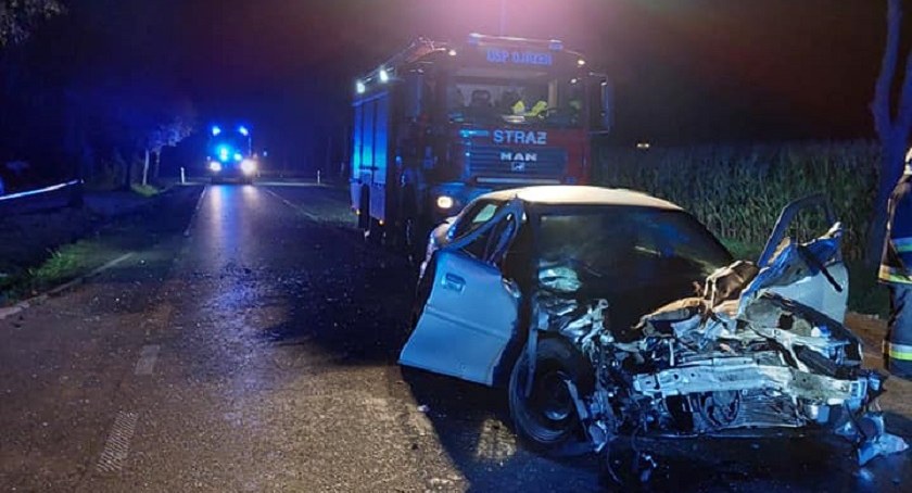 Wypadek pod Ciechanowem. Zderzyły się trzy pojazdy [zdjęcia]