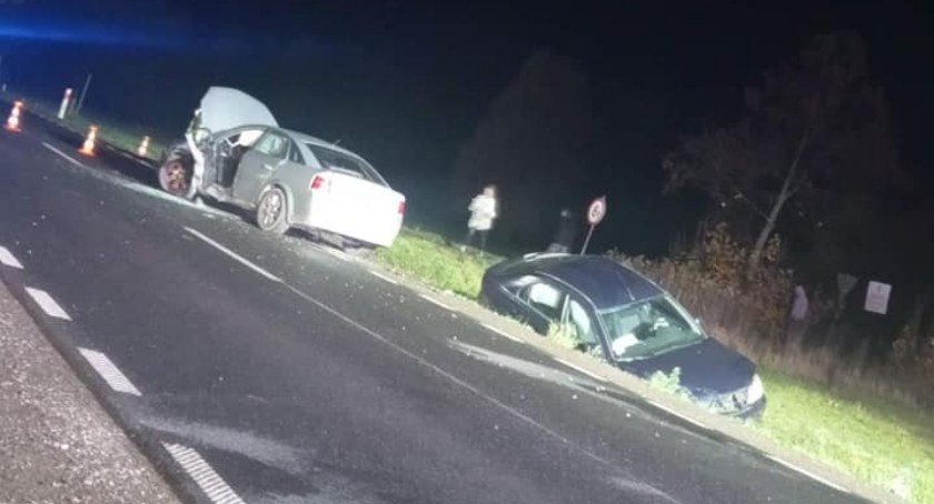 Groźny wypadek pod Ciechanowem [zdjęcia]