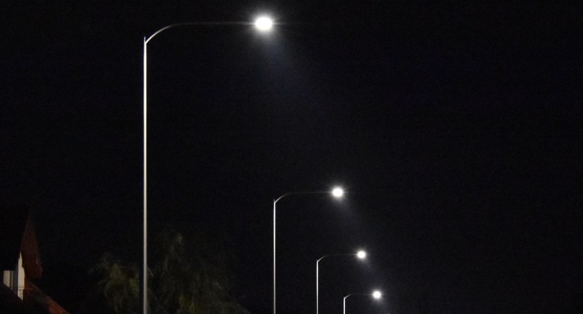 Miasto szuka oszczędności. Chce m.in. wymienić na pętli miejskiej ponad tysiąc lamp