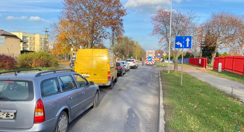 Utrudnienia w ruchu w Ciechanowie. Do kiedy potrwają?