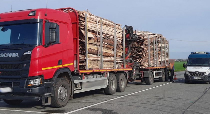 Jechał przeładowany o 14 ton