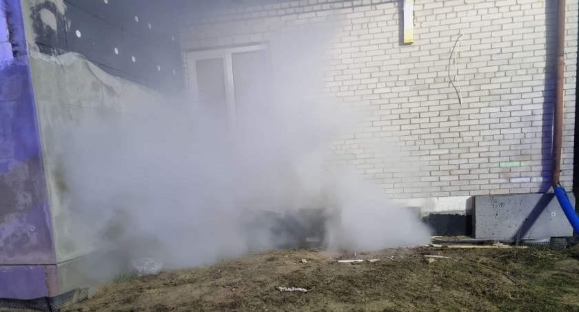 Pożar domu w gminie Sońsk [zdjęcia]
