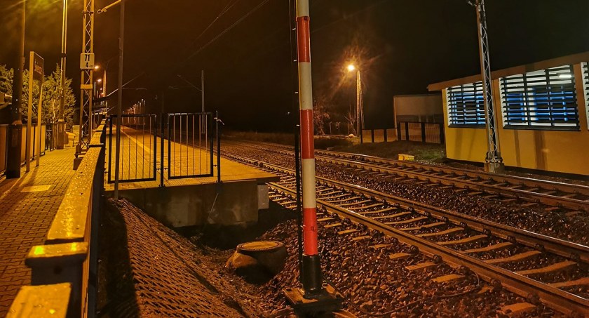 Młody mężczyzna zginął na torach