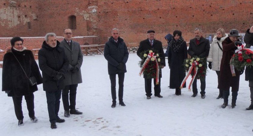 Oddali hołd straconym bohaterom [zdjęcia]