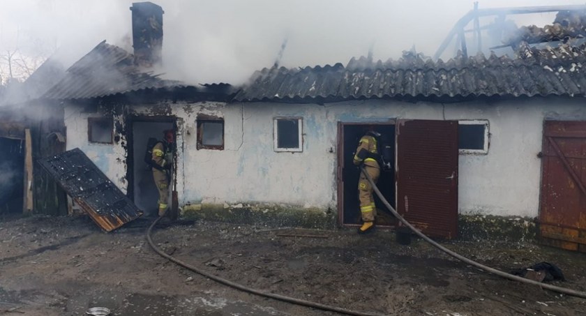 Pożar budynku gospodarczego