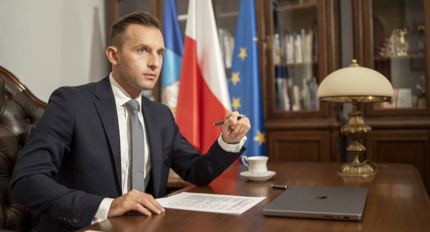 Prezydent Kosiński: Ta sprawa jest owiana tajemnicą