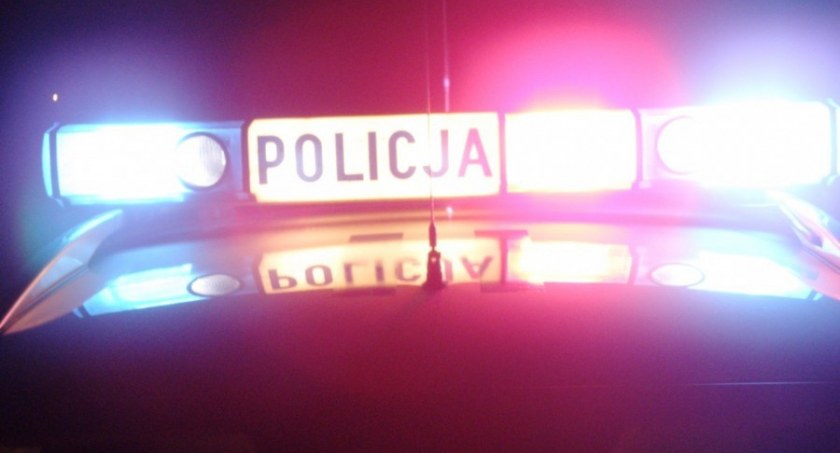 Nastolatek z Ciechanowa chciał wyskoczyć z balkonu