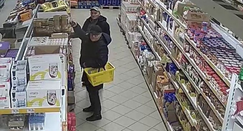 Policja poszukuje tych mężczyzn [zdjęcia]