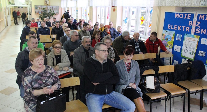 Spotkania osiedlowe z prezydentem Ciechanowa - osiedle Kwiatowe (zdjęcia)