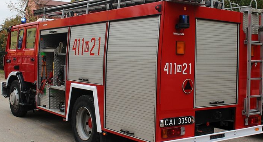Pożar w bloku w centrum Ciechanowa
