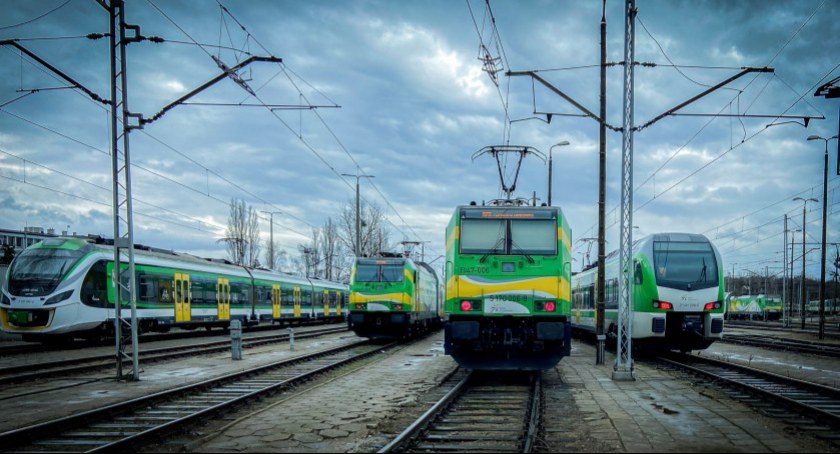 Utrudnienia w ruchu pociągów na linii Ciechanów-Warszawa
