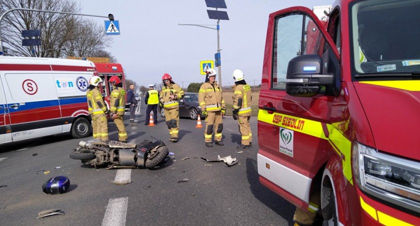 Uderzył w podczepiony do ciągnika agregat