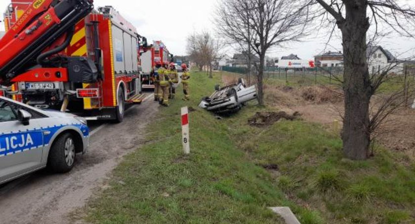 Z ostatniej chwili: Wypadek koło Ciechanowa. Trwa akcja służb