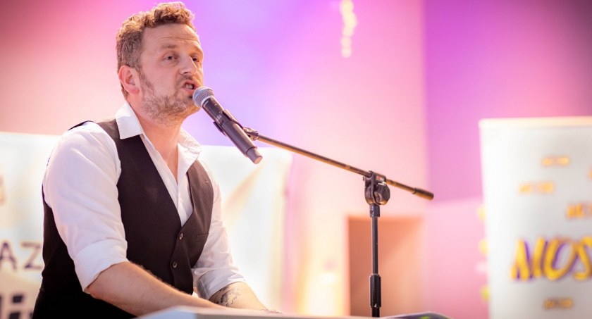 Ciechanowianin Michał Wojtusik wystąpi razem z zespołem 