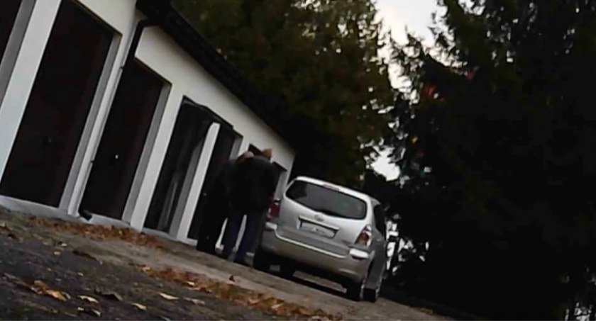 Aktualizacja: Komendant z Ciechanowa kradł paliwo - stracił stanowisko [wideo]