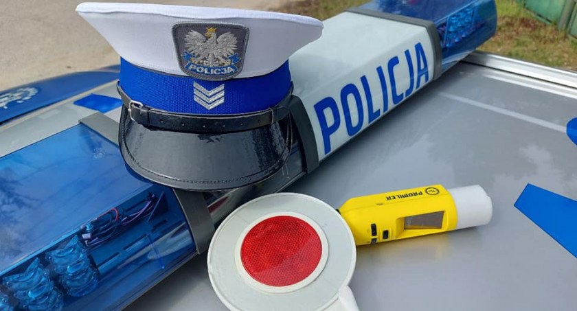 Na ul. Płońskiej zatrzymali kierowcę Opla