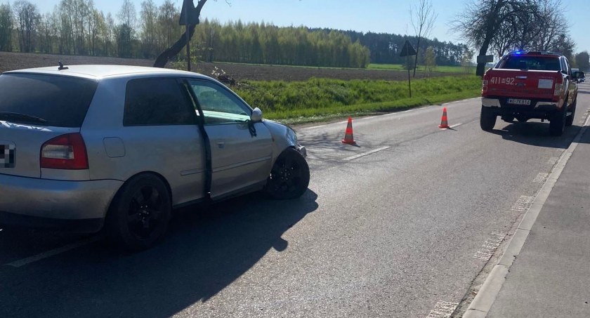 Zderzenie pojazdów na drodze Ciechanów-Sońsk [zdjęcia]