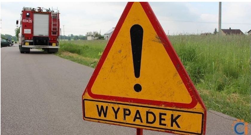 Ciężarówką w osobówkę pod Glinojeckiem