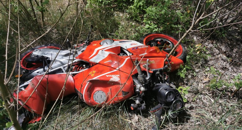 Tragedia na drodze. Zginął motocyklista [zdjęcia]