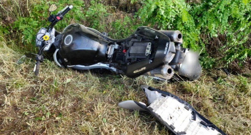 Tragedia na drodze. Nie żyje 35-latek [zdjęcia]