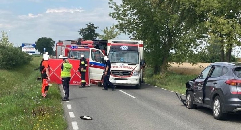 Śmiertelny wypadek z udziałem motocyklisty [zdjęcia]