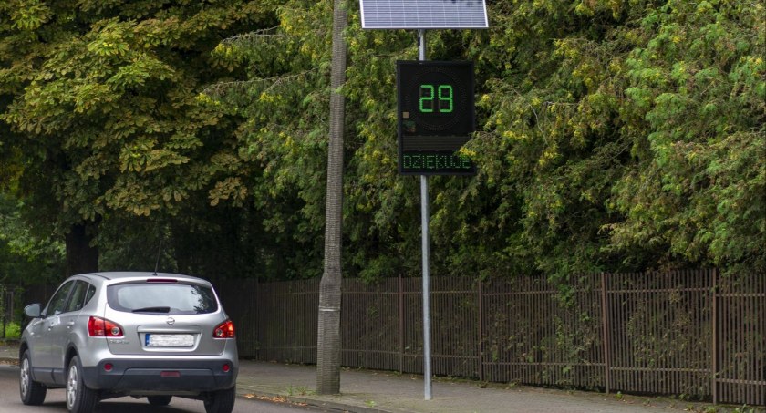 Kolejne radarowe mierniki prędkości w Ciechanowie