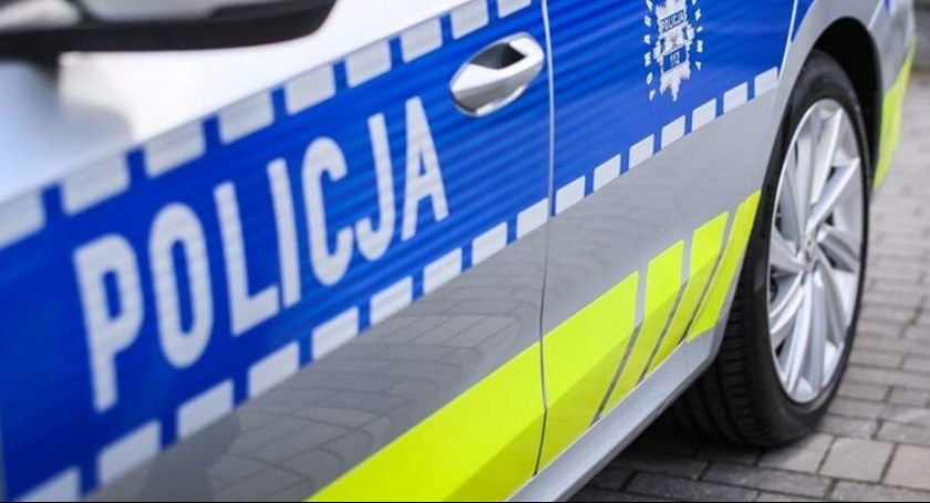 W Ciechanowie: kierującą nissanem zabrano do szpitala 